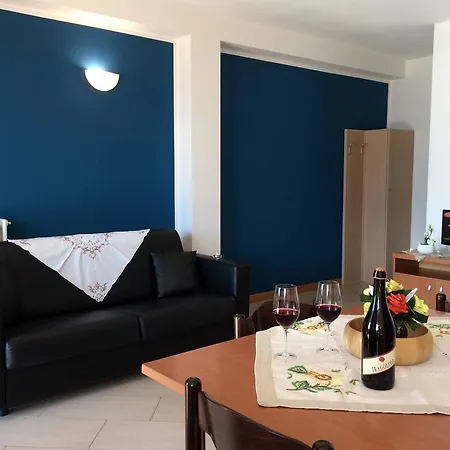Casa Ciclamino Apartament *